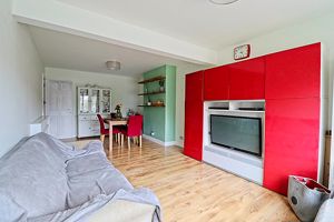 Living/dining- click for photo gallery